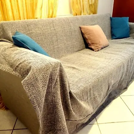 Nyaraló Louis House *