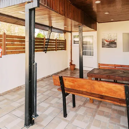 Nyaraló Louis House *
