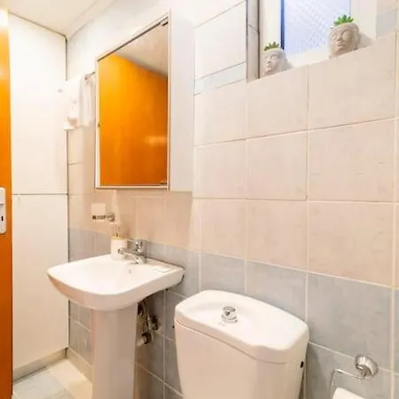 Louis House עיר רודוס
