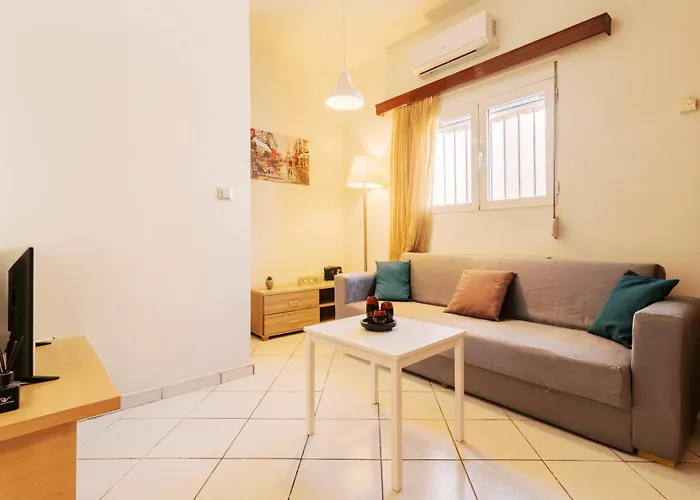 Nyaraló Louis House *